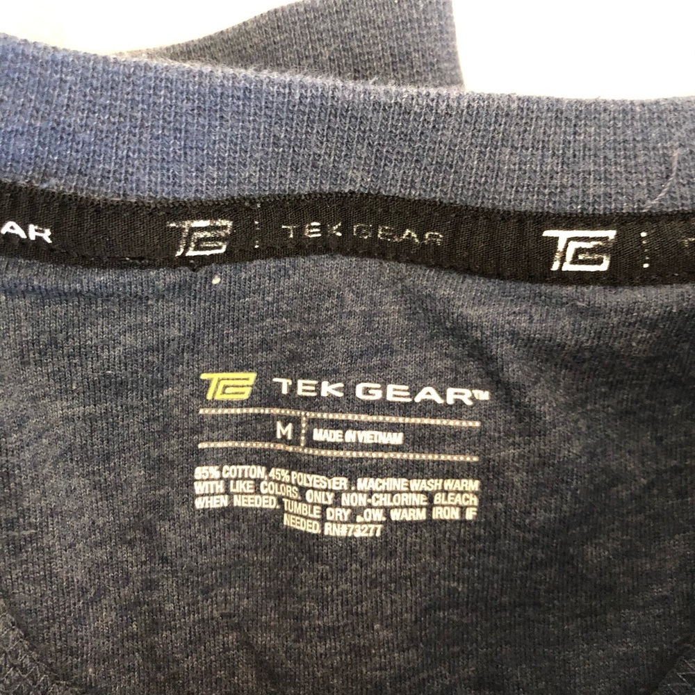 Navy pullover - Picture 3 of 3